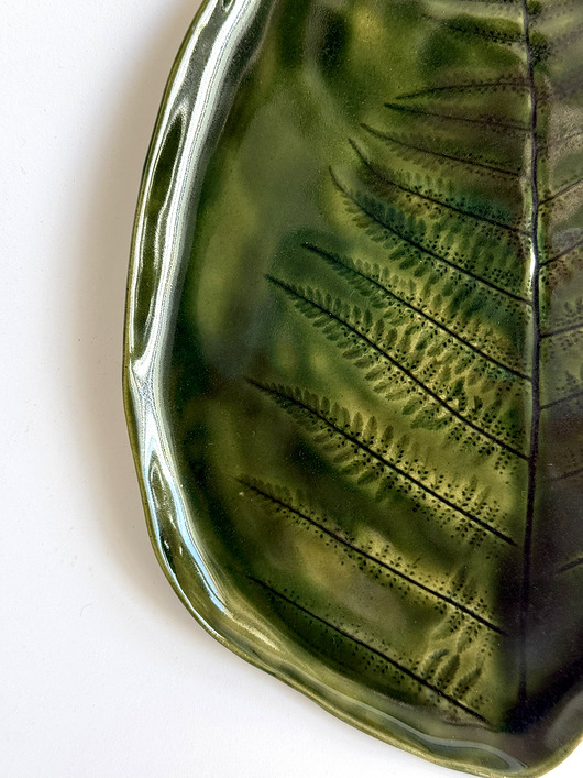 Podstawki pod kadzidełka Patera z kolekcji FERN, patera natura, paproć