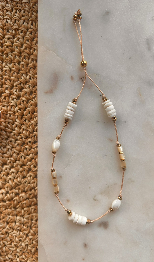 bransoletki z kamieni naturalnych Letnie wibracje - bransoletka na kostkę z Muszlą i  Masą perłową