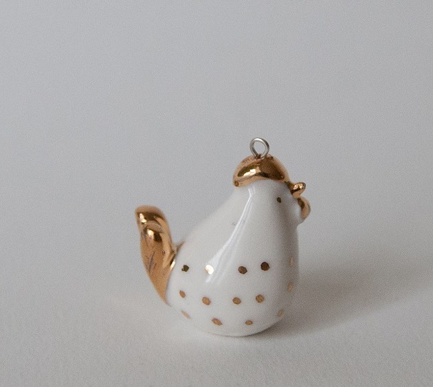 Kurka, Porcelanowy wisiorek Pangzi Ceramics
