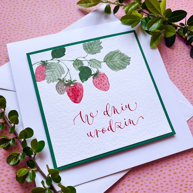 kartki scrapbooking Kartka urodzinowa ręcznie malowana i kaligrafowana z wiankiem
