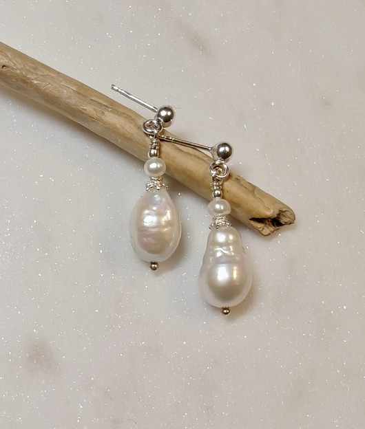 kolczyki srebrne Srebrne kolczyki z perłą barokową