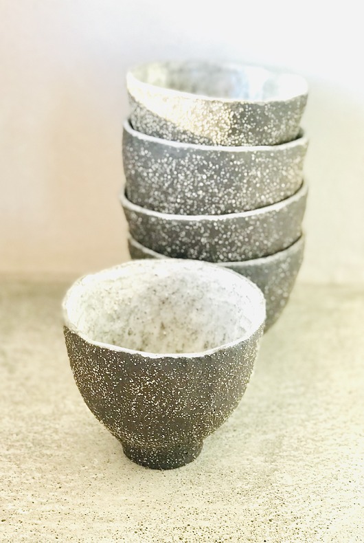 kubki Czarka czarna rustykalna II