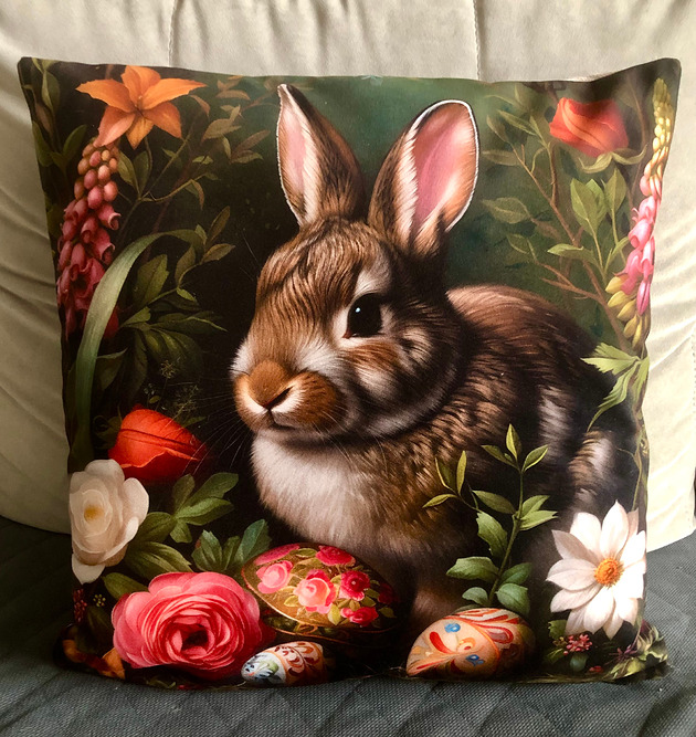 poduszki z grafiką Poduszka ozdobna welurowa z królikiem brązowym