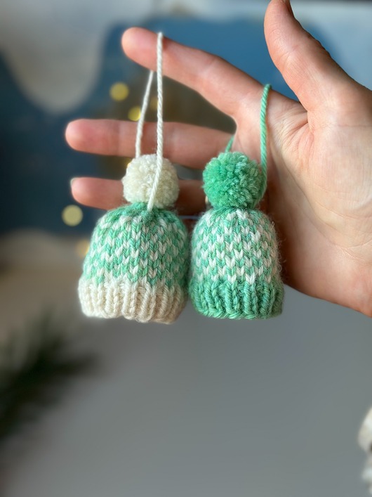 dekoracje świąteczne Ozdoby choinkowe, dekoracje świąteczne, mini-czapeczki, zestaw 2 szt.