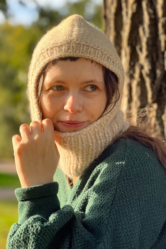 czapki damskie Kominiarka Balaclava z alpaki i merynosa ecru z nutą beżu