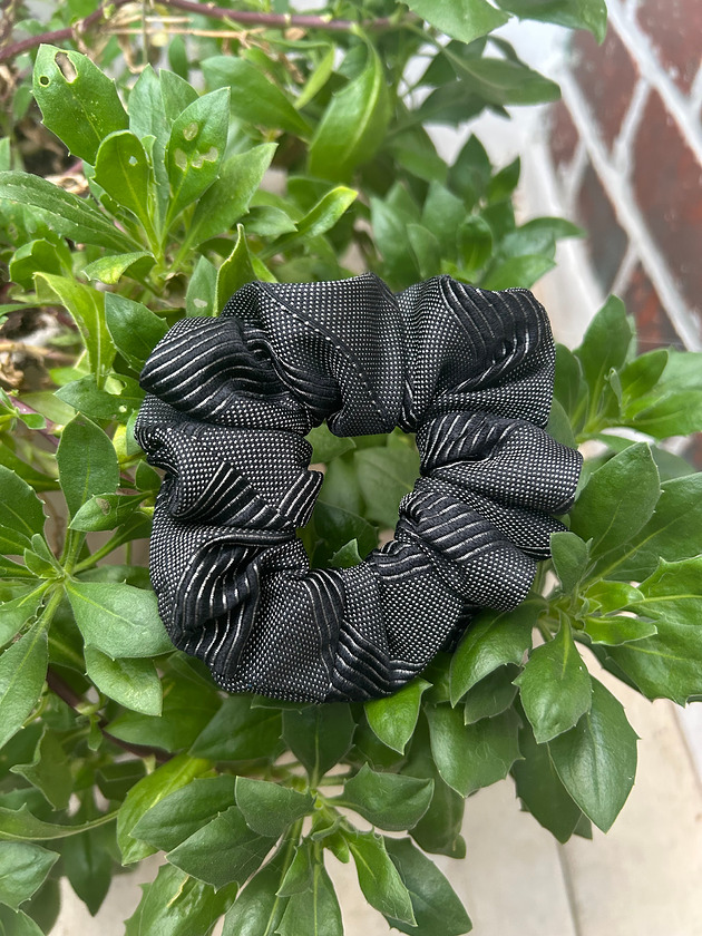 gumki do włosów Jedwabna gumka scrunchie z upcyclingu