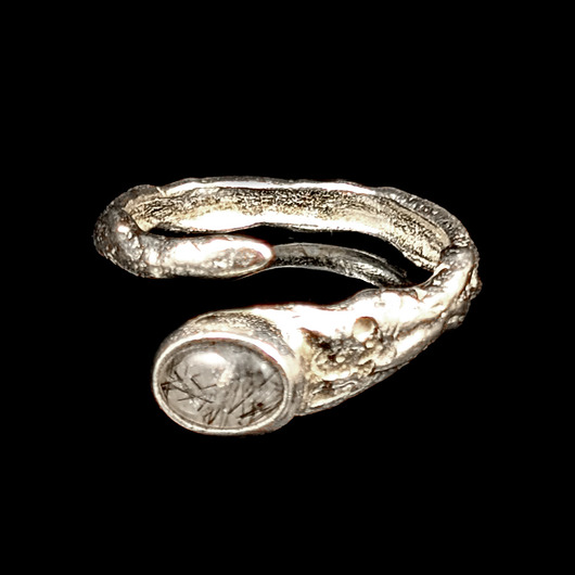 pierścionki srebrne Pierścionek kwarc z igiełkami turmalinu