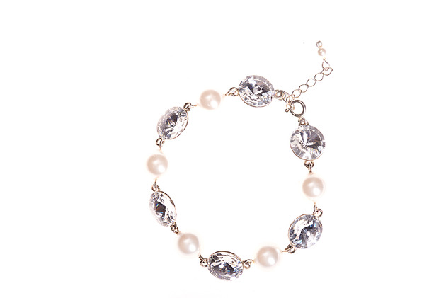 Srebrna bransoleta z kryształami marki Swarovski Alessandra unique