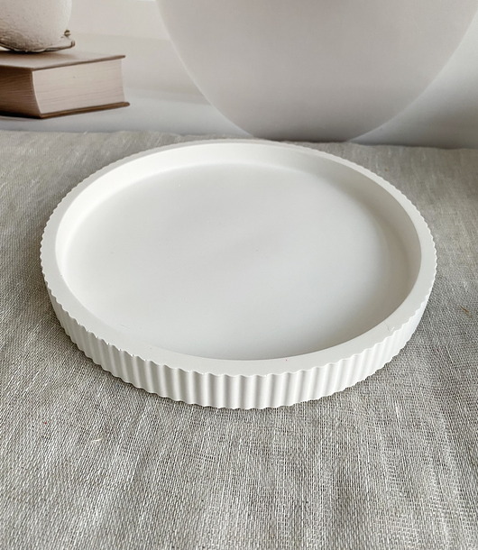 świeczniki i świece Podstawka/ taca do świec dekoracyjna z gipsu średnica 210mm