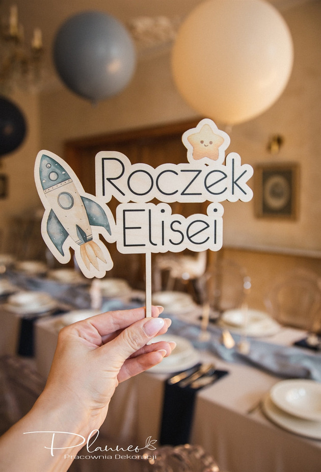 akcesoria na chrzest Topper na Roczek z motywem Kosmosu