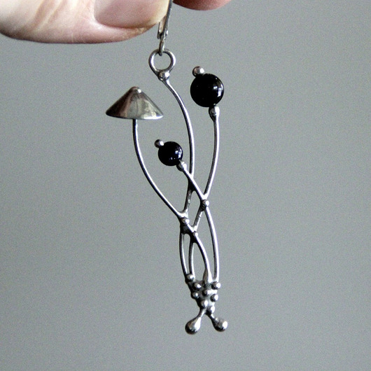 kolczyki - inne Kolczyk z grzybem z awenturynem, biżuteria leśnej czarownicy w stylu boho