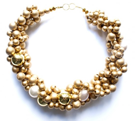 Golden wood! Republika jewelry
