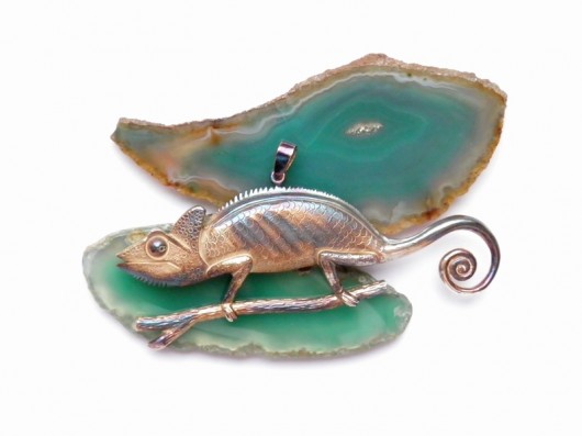 Kameleon - wisiorek  VENUS GALERIA