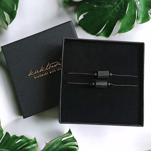 bransoletki z kamieni naturalnych Komplet dla pary : ochronne bransoletki - czarny turmalin : czarny sznurek