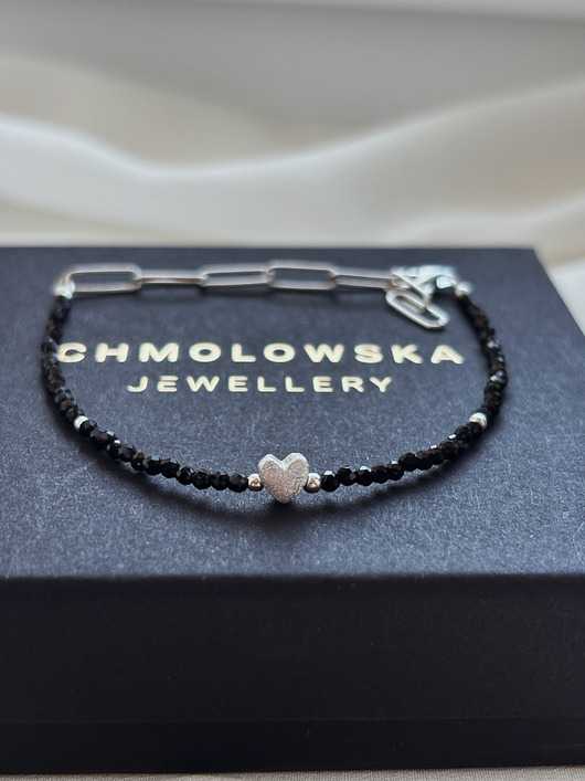 bransoletki srebrne Bransoletka damska Onyks i Serce