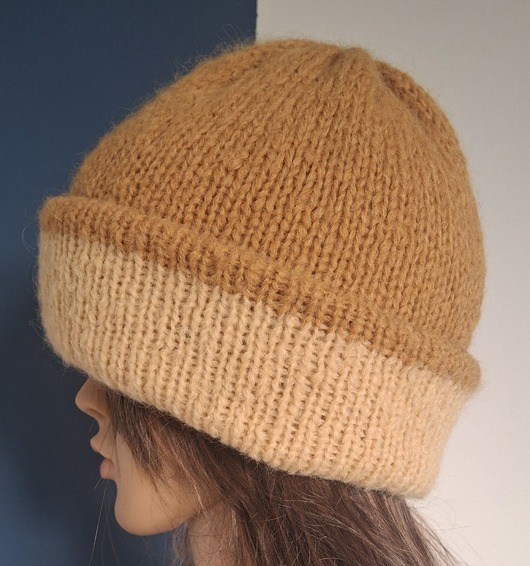 czapki damskie Czapka Fluffy podwójna dwustronna wanilla - musztarda