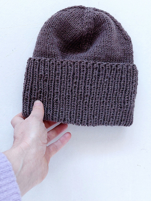 czapki damskie Na drutach "Fala" 100%merino