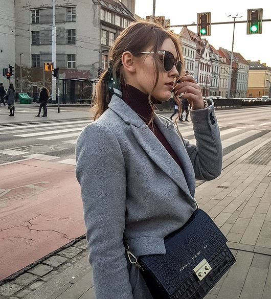 Skórzana Amelia II M Czarny CroCo mat GOLD FABIOLA TOREBKI