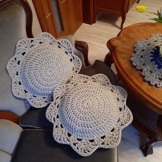 poduszki plecione Poduszka ozdobna szydełkowa 40cm