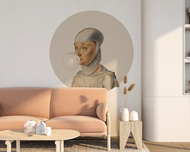 tapety i naklejki ścienne Mural DOTS  Kobieta z Gumą Balonową KREMOWY- okrągła dekoracja ścienna