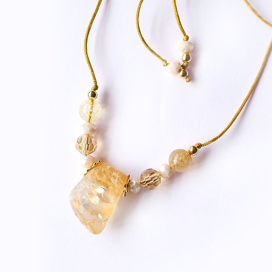 złote naszyjniki Wisior Radość Życia i Dobrostan - Cytryn surowy