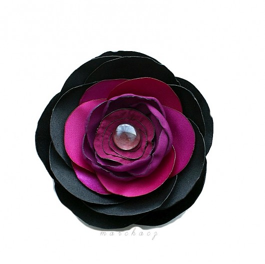 Black fuchsia Manufaktura broszki
