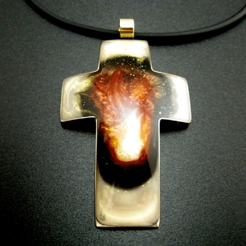 white cross PRYZMAT