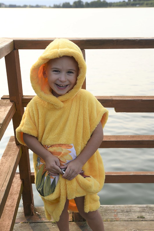 Surf Poncho HugMe made by 7084 HugMe