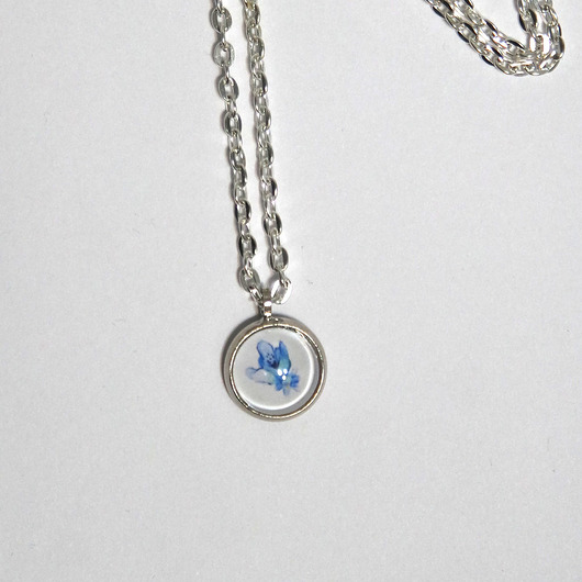 wisiory Medalion, naszyjnik - Niebieski kwiat - mini