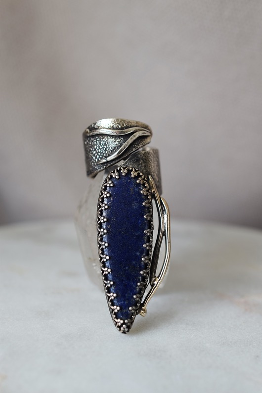 pierścionki srebrne Pierścień z lapis lazuli