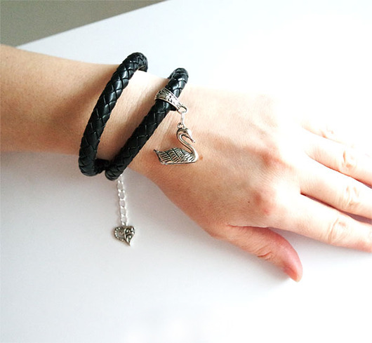 bransoletki skórzane Bransoletka - Czarny łabędź - pleciona