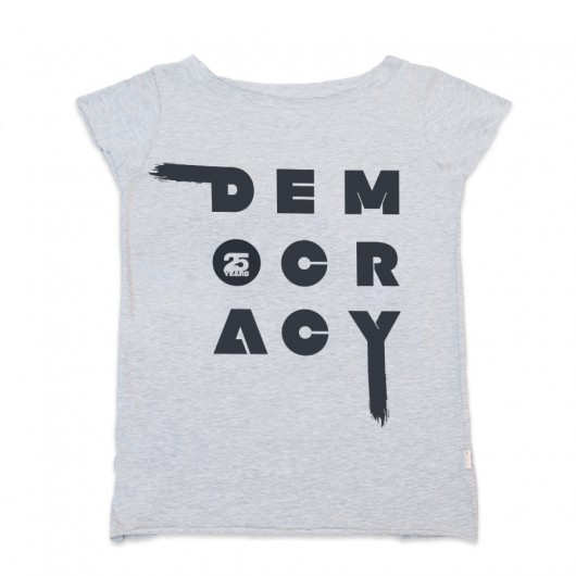 Democracy 25 years Grey odCZAPY odCZAPY