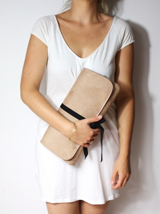 Kopertówka nude + suede + bow Zuzia Górska