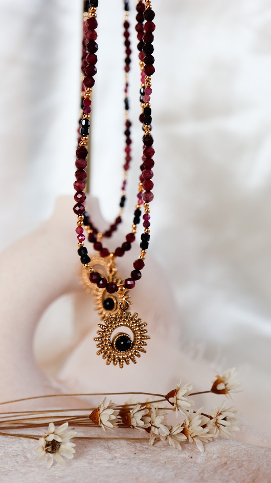 chokery Solaris Wine