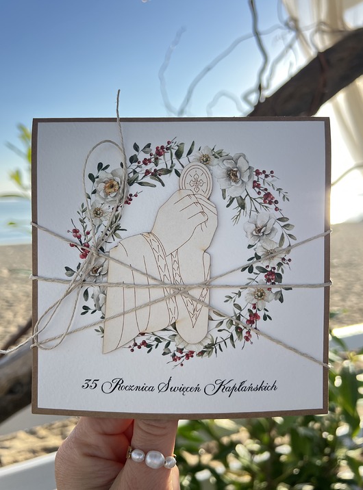 kartki scrapbooking Ręcznie robiona kartka dla księdza na rocznicę święceń 35