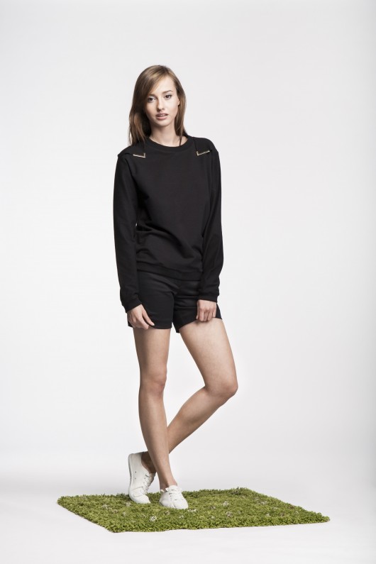 blouse with gold angle /unisex (kolor:czarny) PAULINA PTASHNIK