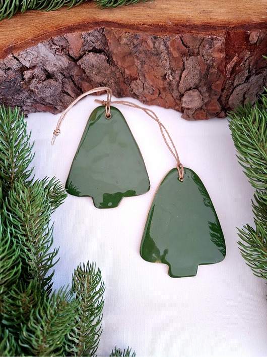 dekoracje świąteczne Choinki ceramiczne 2 sztuki