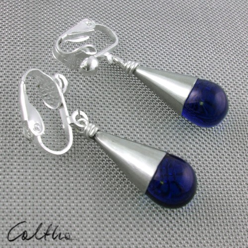Granatowe krople (klipsy) Caltha