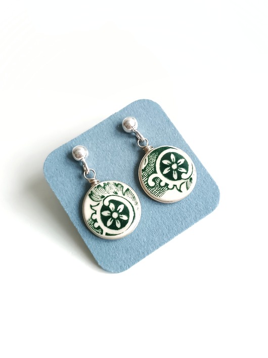 kolczyki ceramiczne Kolczyki ceramiczne w zielone kwiaty