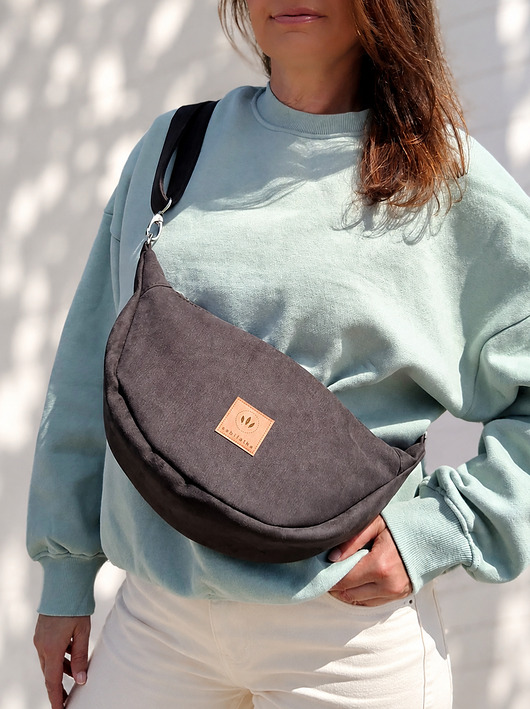 saszetka nerka Torebka crossbody z Czekoladowego Nubuku