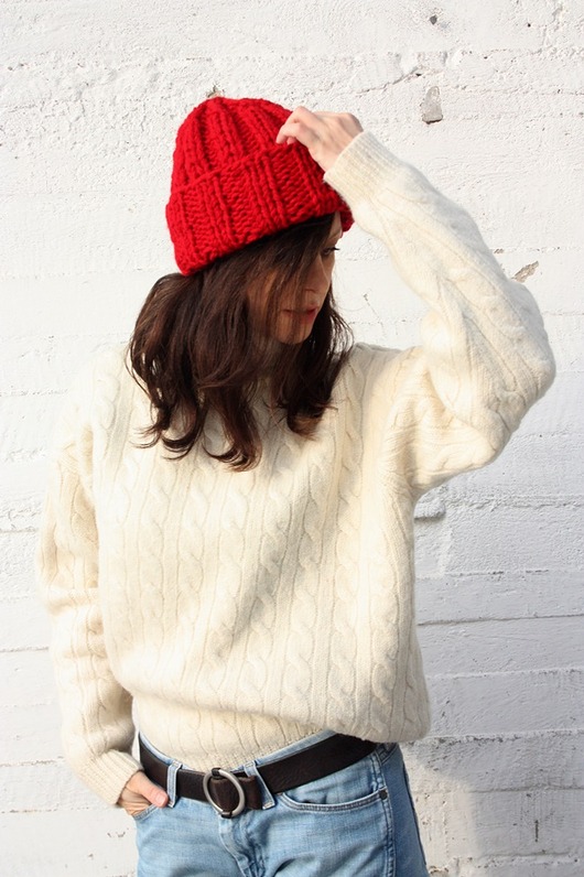 czapki damskie Czapka beanie handmade karmazyn