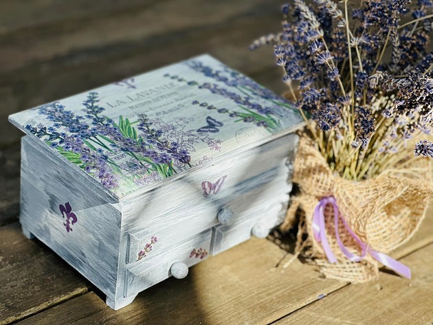 pojemniki na biżuterię Toaletka lawenda z lusterkiem, shabby chic, prezent