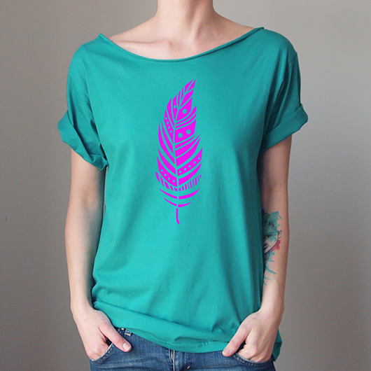 t-shirt damskie Piórko fluo róż Szafirowy Oversize