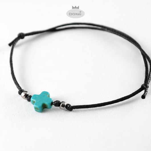 bransoletki na sznurku Bransoletka BOHO CROSS - howlit krzyż