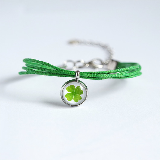 bransoletki ze szkła Bransoletka - Koniczynka - sznureczki, zielona