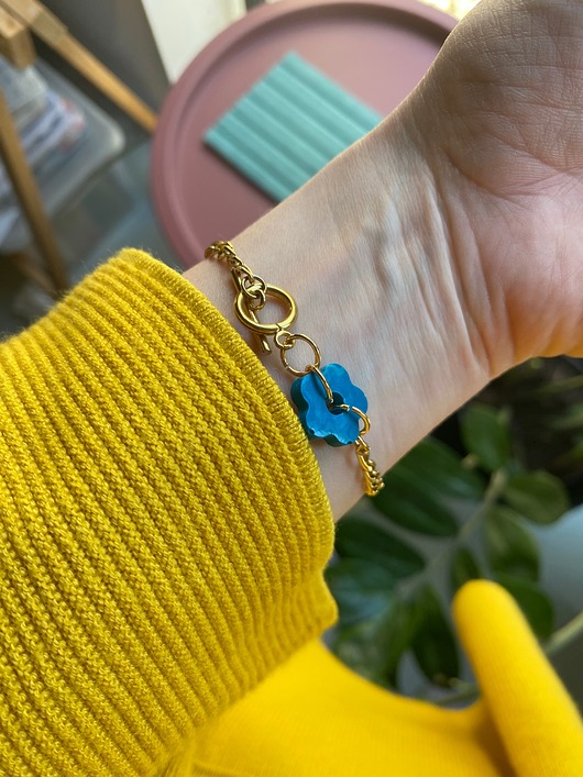 bransoletki - inne Bransoletka toggle z kwiatkiem