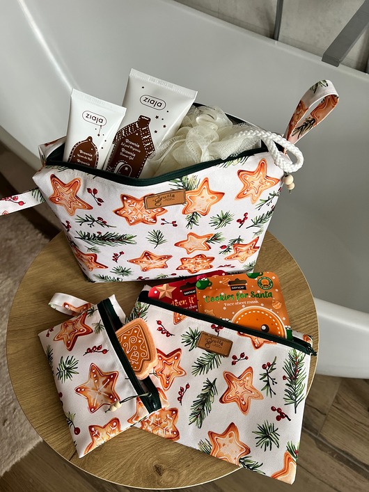 Boże Narodzenie - inne Komplet 3 kosmetyczek - Pierniczki świąteczne