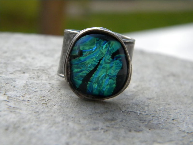 Roman Ancient Ring ;) szkło dichroiczne Beata Trotter