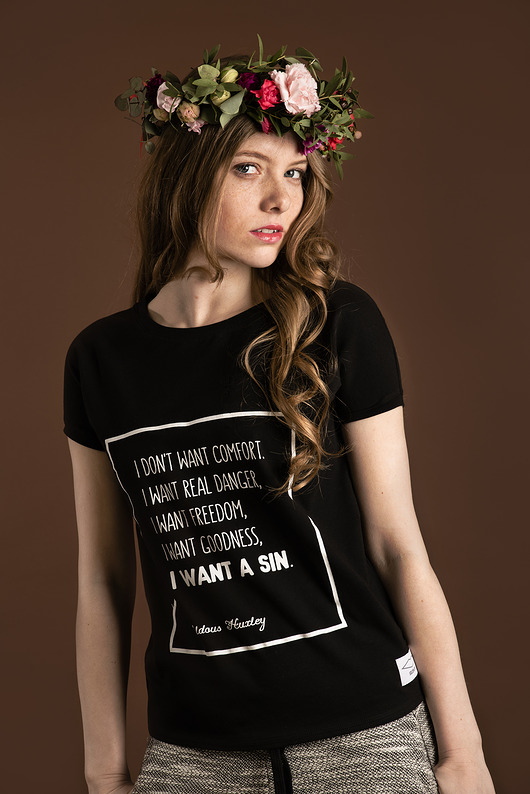 t-shirt damskie Koszulka z cytatem, A. Huxley, "Brave New World"