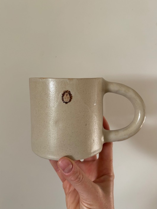 kubki i filiżanki Duży Ceramiczny Kubek Handmade 450 ml z Jeżami Modern Farmhouse